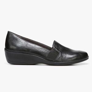 Life Stride Shiny Black Flats